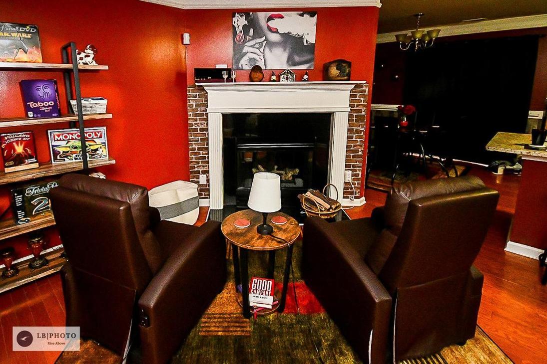 Amazing Large 3 Bed House With King Bed Less Than 10 Miles To Dtwn Атланта Екстериор снимка
