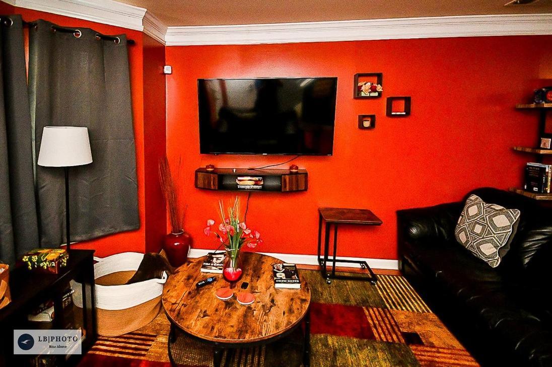 Amazing Large 3 Bed House With King Bed Less Than 10 Miles To Dtwn Атланта Екстериор снимка