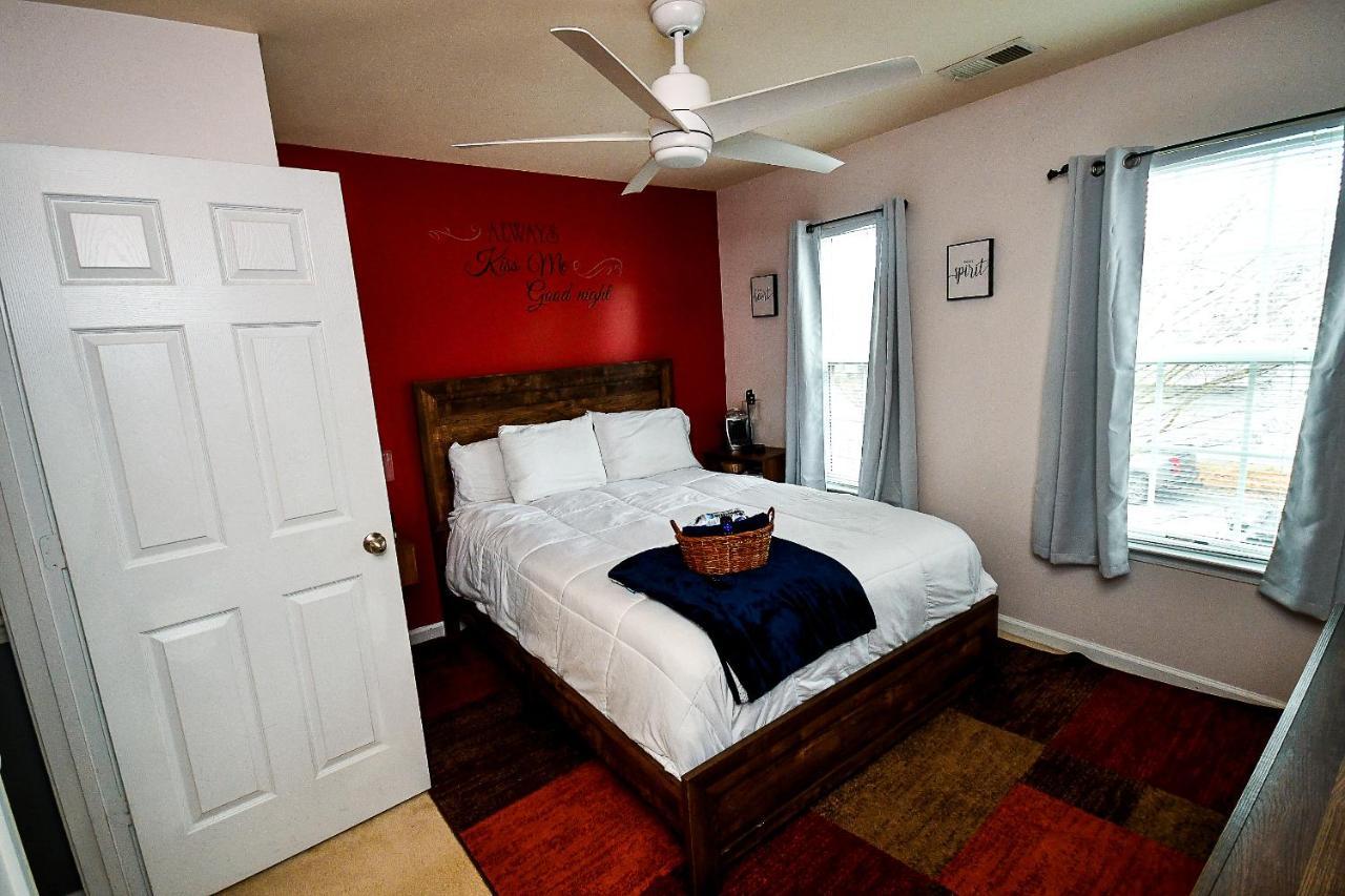 Amazing Large 3 Bed House With King Bed Less Than 10 Miles To Dtwn Атланта Екстериор снимка