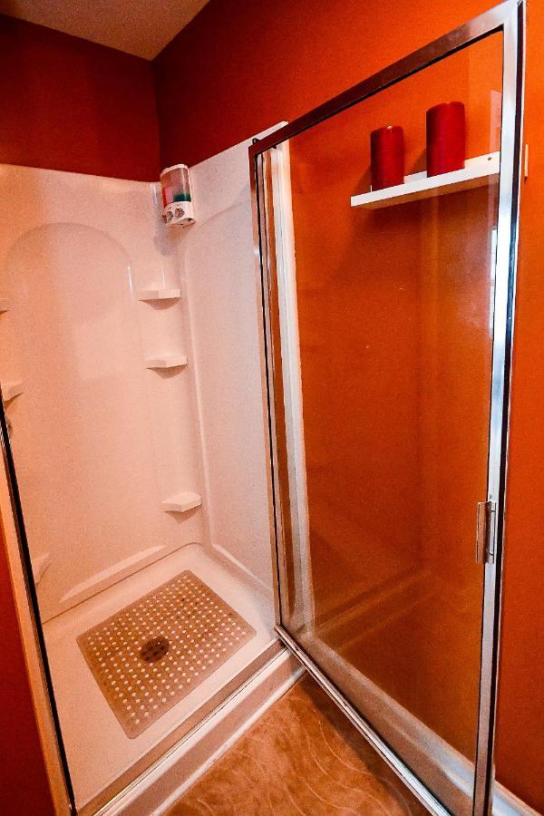 Amazing Large 3 Bed House With King Bed Less Than 10 Miles To Dtwn Атланта Екстериор снимка